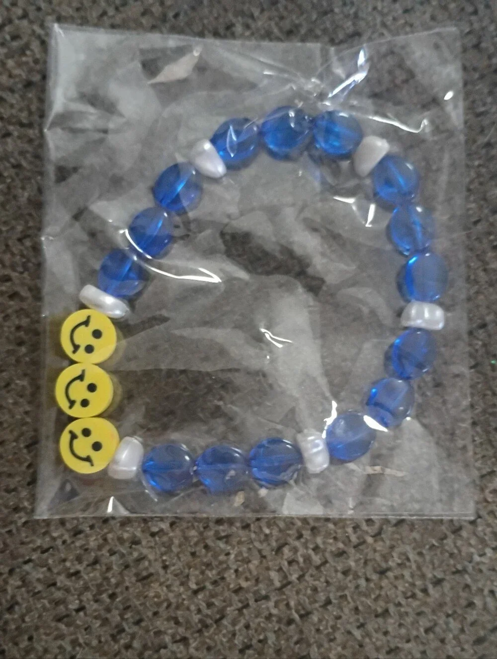 Kids Smiley Beaded Stretch Bracelet - Blue & Yellow